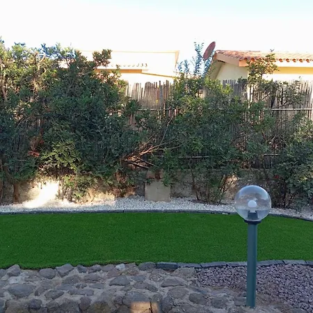 Tramontana Casa de Férias SantʼAnna Arresi